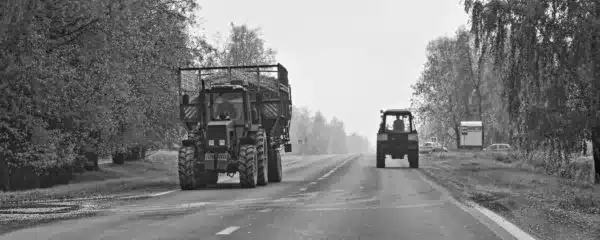farm-truck-crashes